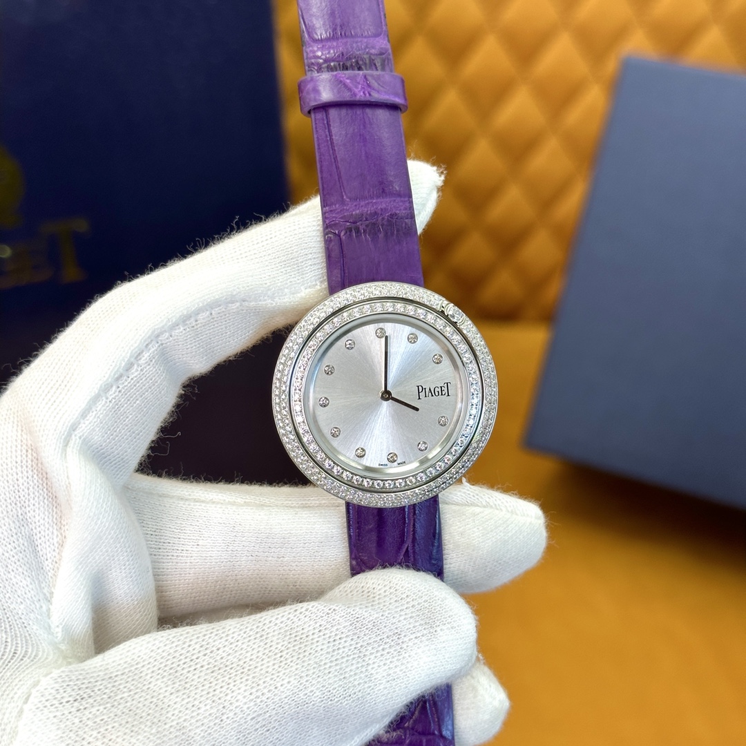 Perfect replica of Swiss piaget  watch double diamond ring purple crocodile skinquartz movement 